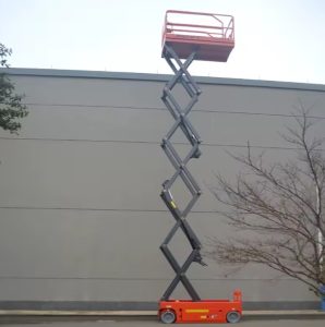 SMITH AS-X6 scissor lift with platform fully raised